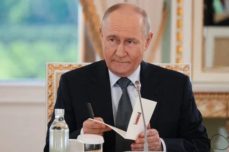 Хронологія заяв Путіна 19 серпня: від працевлаштування бійців до ударів дронів