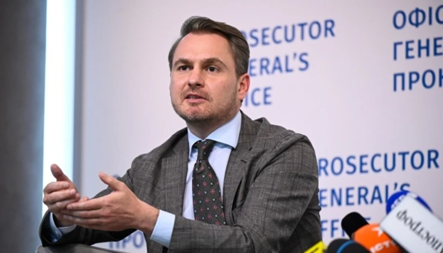 Рада схвалила відставку Кравченка: 317 голосів «за»